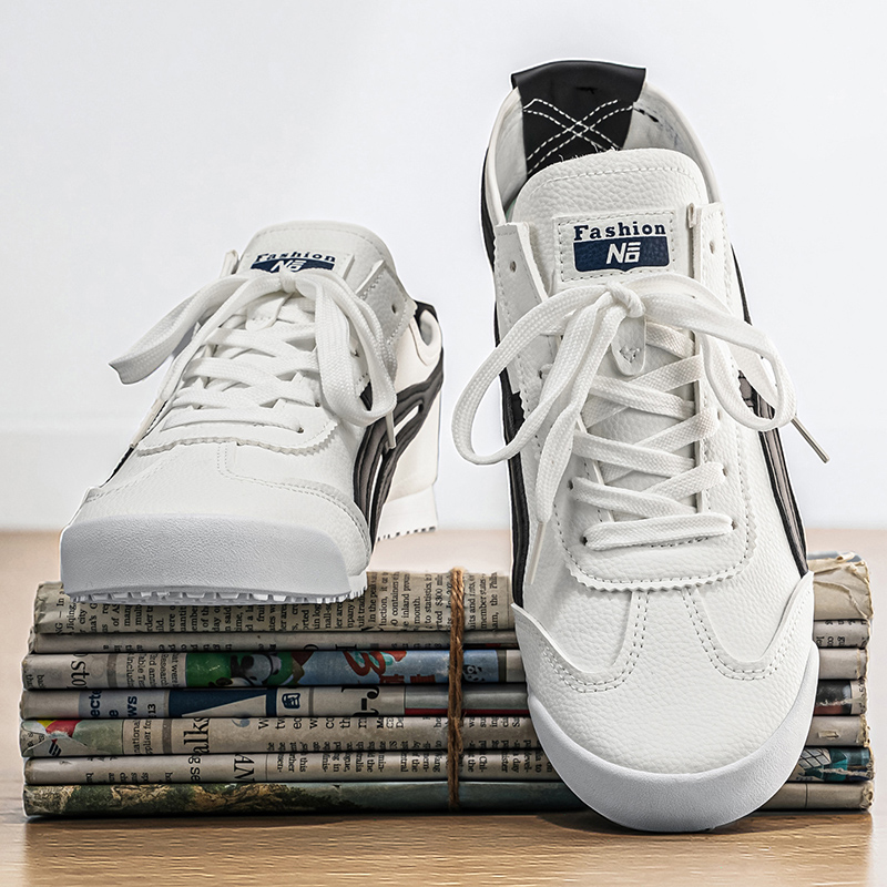 Sneakers di Marca alla Moda, S - Sports Equipment Brand recensione e prezzo
