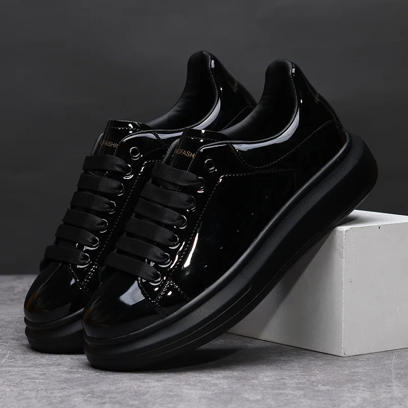 Scarpe da Uomo di Marca, Nere  - Sports Equipment Brand recensione e prezzo