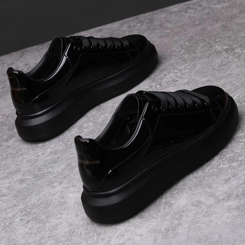 Scarpe da Uomo di Marca, Nere  - Sports Equipment Brand recensione e prezzo